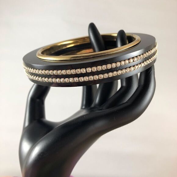Vintage Bracelet Black lucite gold inner trim, double band of Swarovski Crystals - Picture 6 of 7